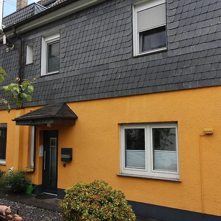 Privatzimmer Haus Gruenewald Solingen Ngoại thất bức ảnh